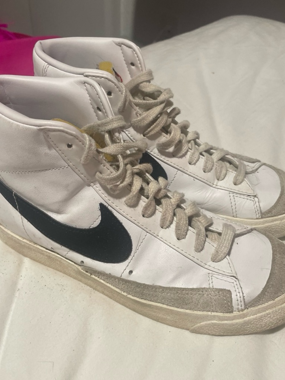 Nike Blazers women’s size 8.5 - Picture 3 of 3